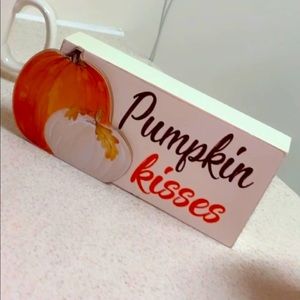 Pumpkin Kisses